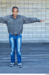 Street  760 standing t poses whole body 0001.jpg